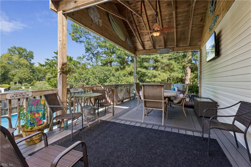 Photo 38 of 50 residential for sale in Poquoson virginia