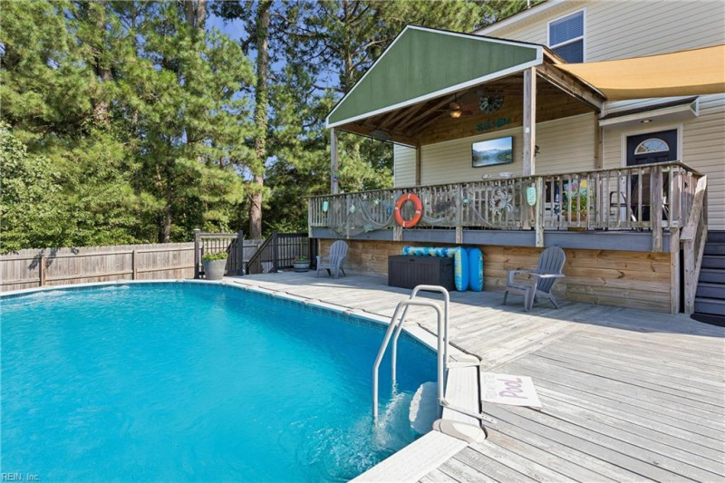 Photo 44 of 50 residential for sale in Poquoson virginia