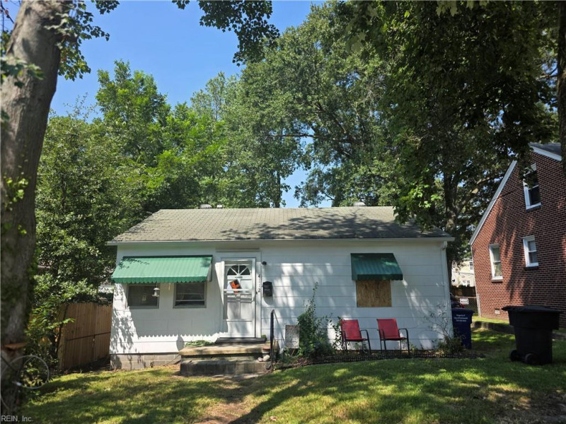 Photo 1 of 9 residential for sale in Portsmouth virginia