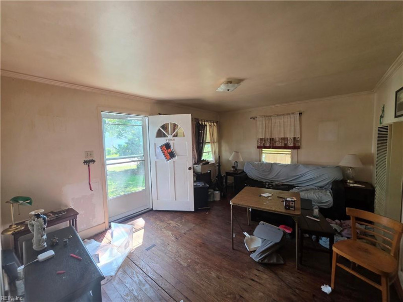 Photo 2 of 9 residential for sale in Portsmouth virginia