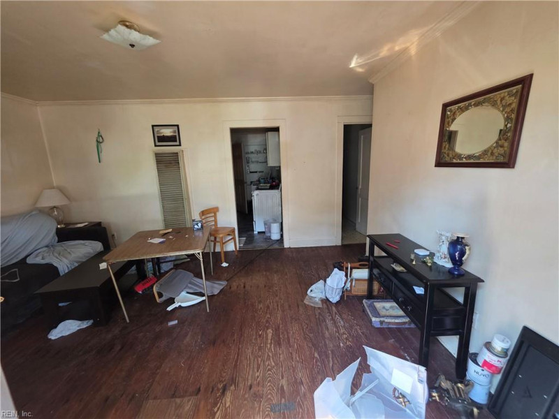 Photo 3 of 9 residential for sale in Portsmouth virginia