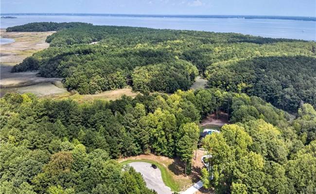 1201 Creekway Drive, Isle of Wight County, VA 23430