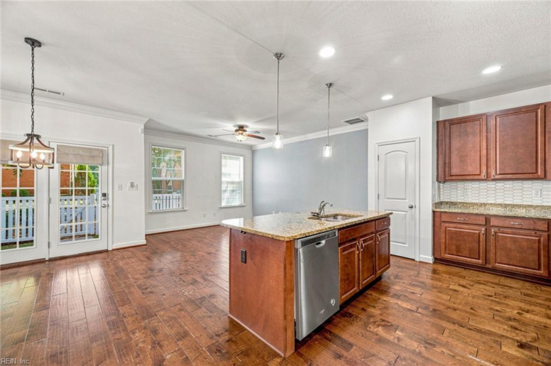 Photo 7 of 31 residential for sale in Chesapeake virginia Photo 7 of 31 residential for sale in Chesapeake virginia