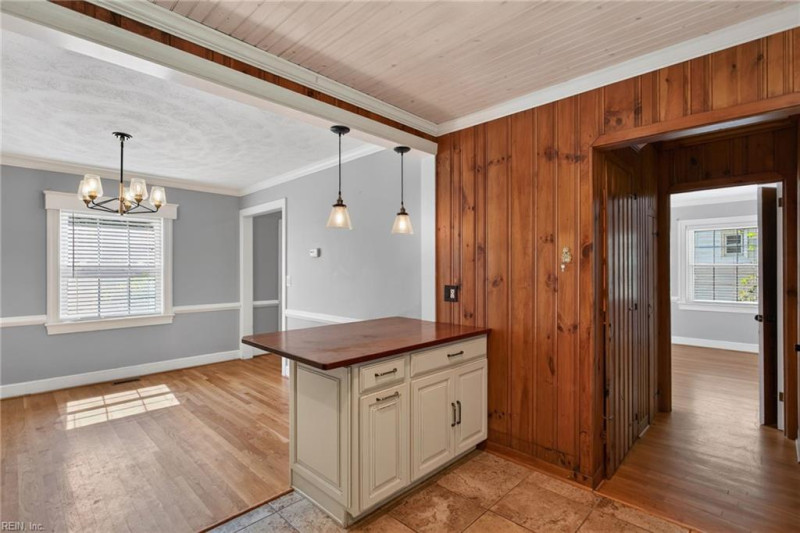 Photo 16 of 39 residential for sale in Newport News virginia