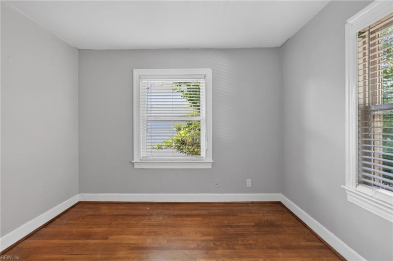 Photo 29 of 39 residential for sale in Newport News virginia