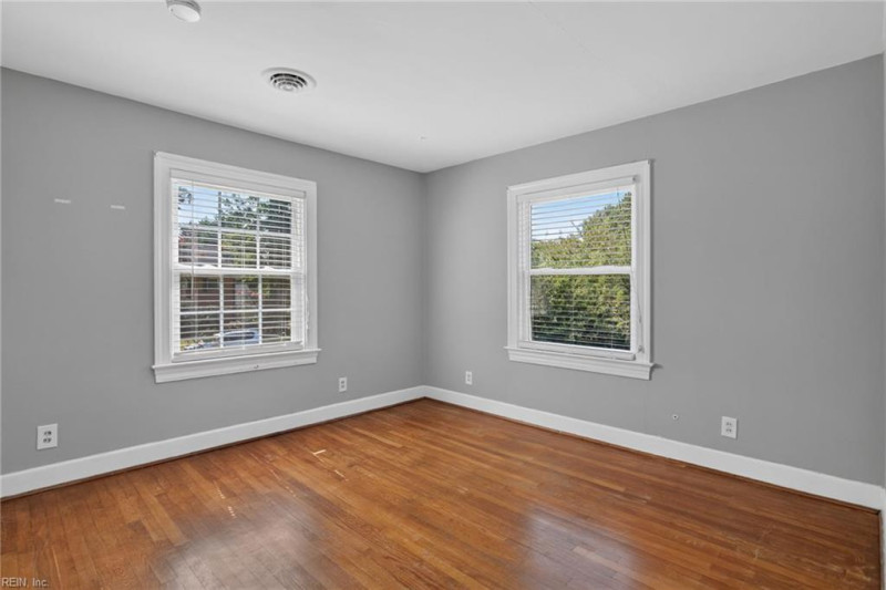 Photo 34 of 39 residential for sale in Newport News virginia