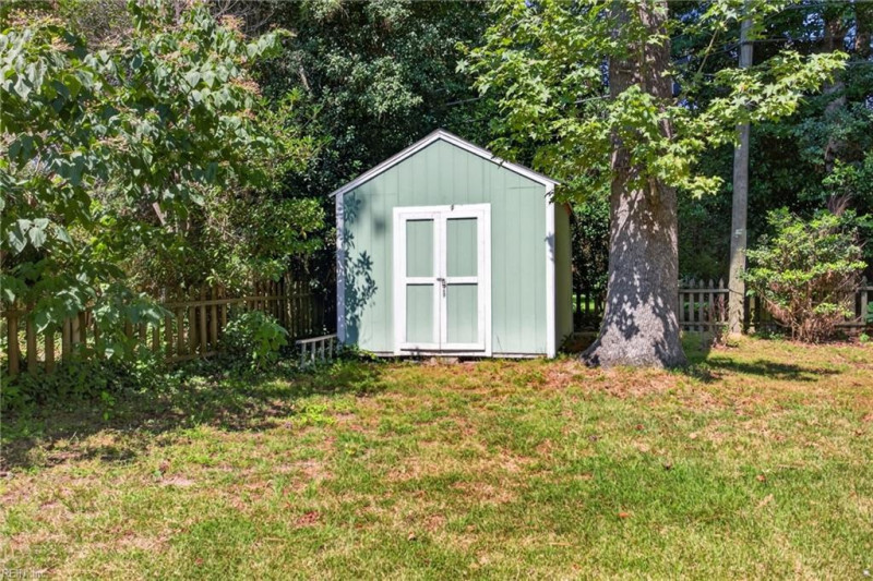 Photo 37 of 39 residential for sale in Newport News virginia