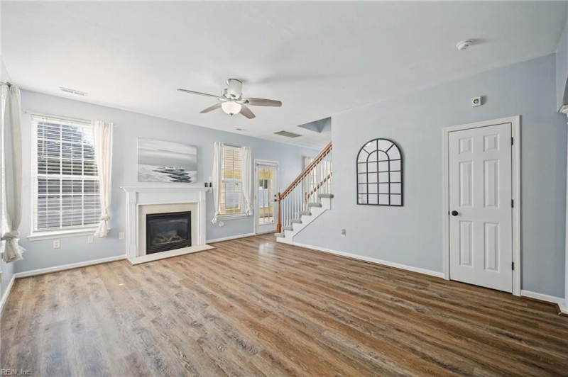 Photo 11 of 50 residential for sale in Suffolk virginia