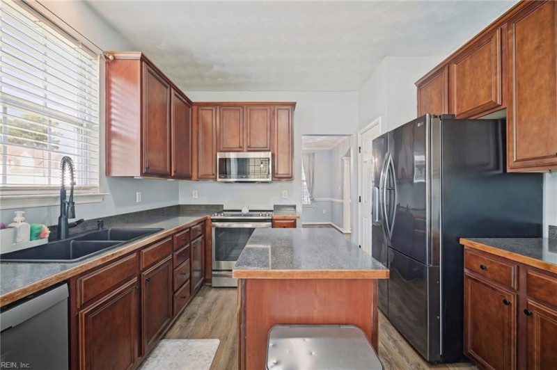 Photo 15 of 50 residential for sale in Suffolk virginia