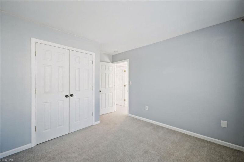 Photo 25 of 50 residential for sale in Suffolk virginia