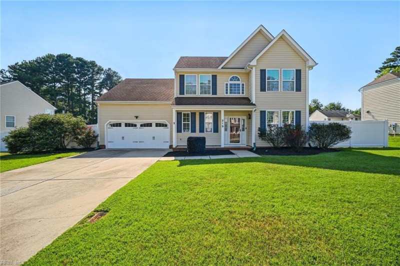 Photo 3 of 50 residential for sale in Suffolk virginia