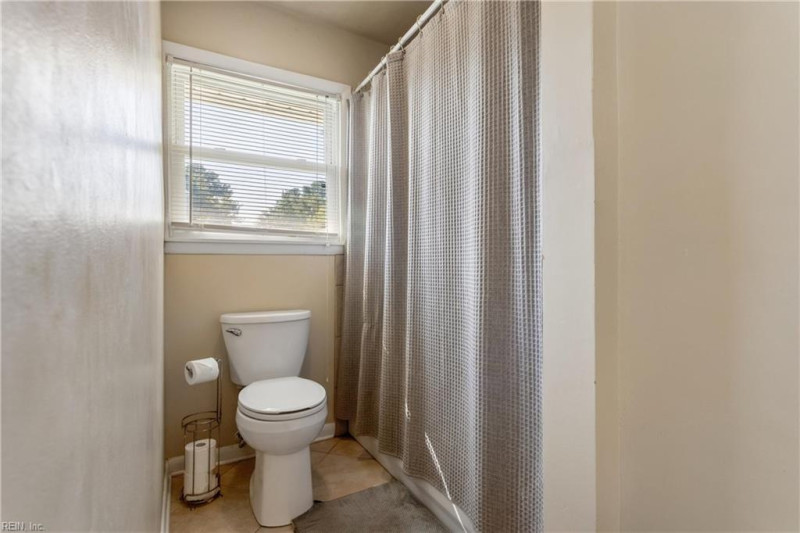 Photo 31 of 50 residential for sale in Hampton virginia Photo 31 of 50 residential for sale in Hampton virginia