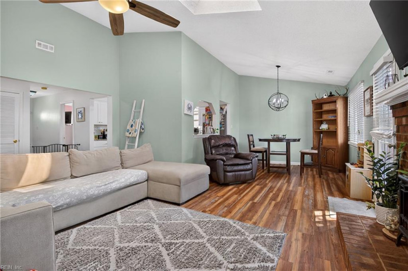 Photo 9 of 47 residential for sale in Virginia Beach virginia Photo 9 of 47 residential for sale in Virginia Beach virginia
