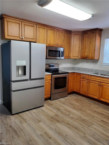 Photo 19 of 33 residential for sale in Norfolk virginia Photo 19 of 33 residential for sale in Norfolk virginia