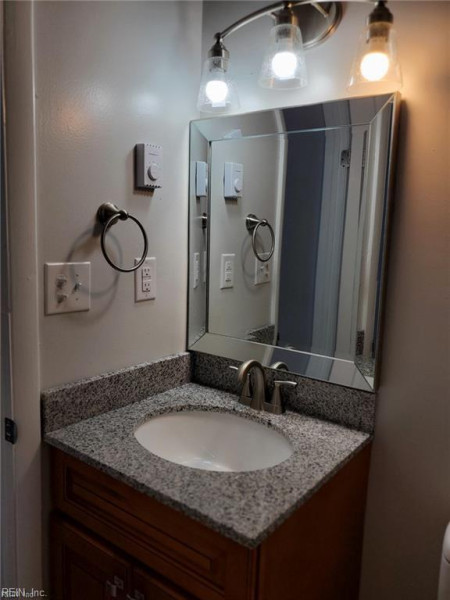 Photo 31 of 33 residential for sale in Norfolk virginia Photo 31 of 33 residential for sale in Norfolk virginia