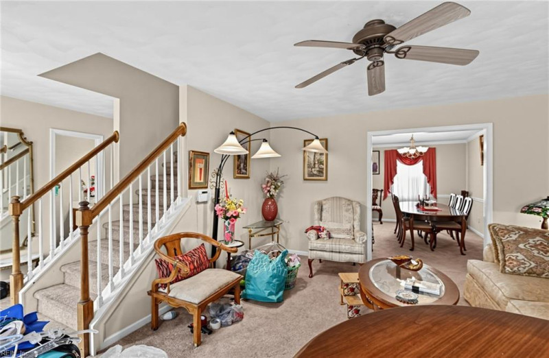 Photo 11 of 31 residential for sale in Norfolk virginia