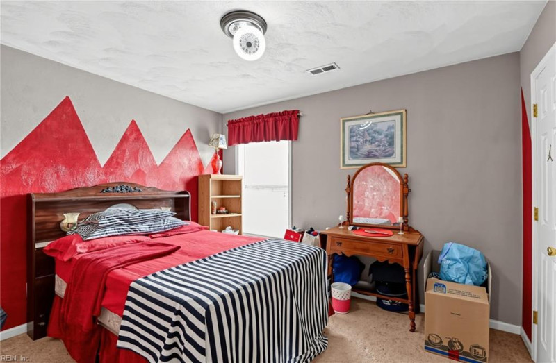 Photo 21 of 31 residential for sale in Norfolk virginia
