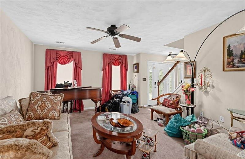 Photo 5 of 31 residential for sale in Norfolk virginia