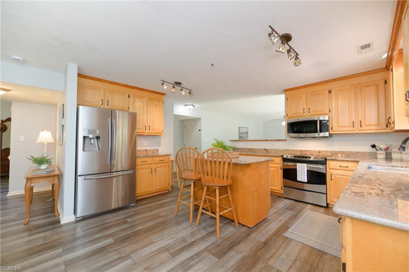 Photo 15 of 50 residential for sale in Newport News virginia