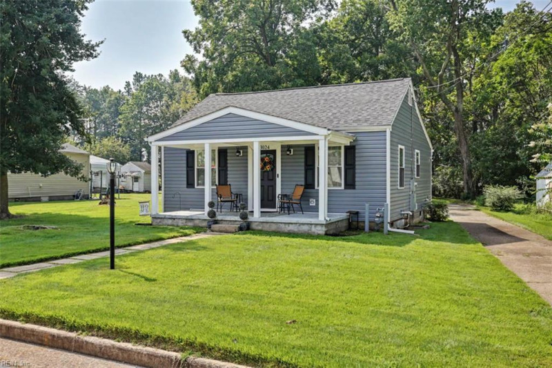 Photo 4 of 40 residential for sale in Hopewell City virginia