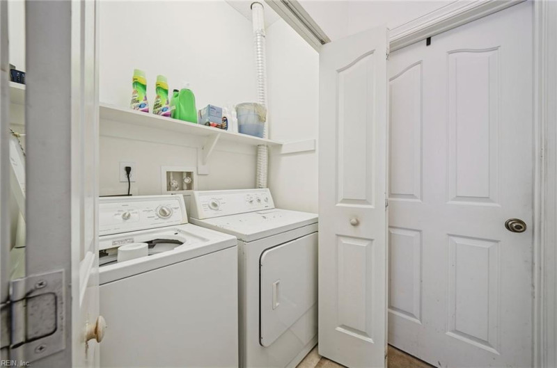 Photo 31 of 39 residential for sale in Virginia Beach virginia