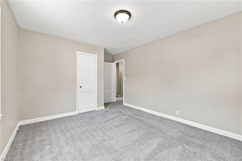 Photo 18 of 22 residential for sale in Elizabeth City virginia