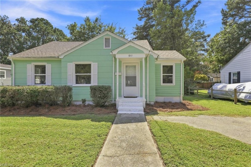Photo 3 of 22 residential for sale in Elizabeth City virginia