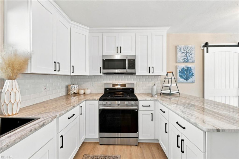 Photo 22 of 50 residential for sale in Norfolk virginia Photo 22 of 50 residential for sale in Norfolk virginia