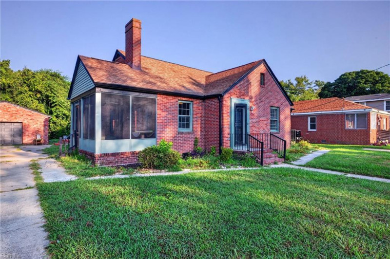 Photo 3 of 38 residential for sale in Suffolk virginia Photo 3 of 38 residential for sale in Suffolk virginia