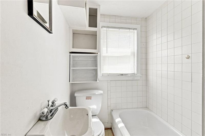 Photo 23 of 27 residential for sale in Norfolk virginia