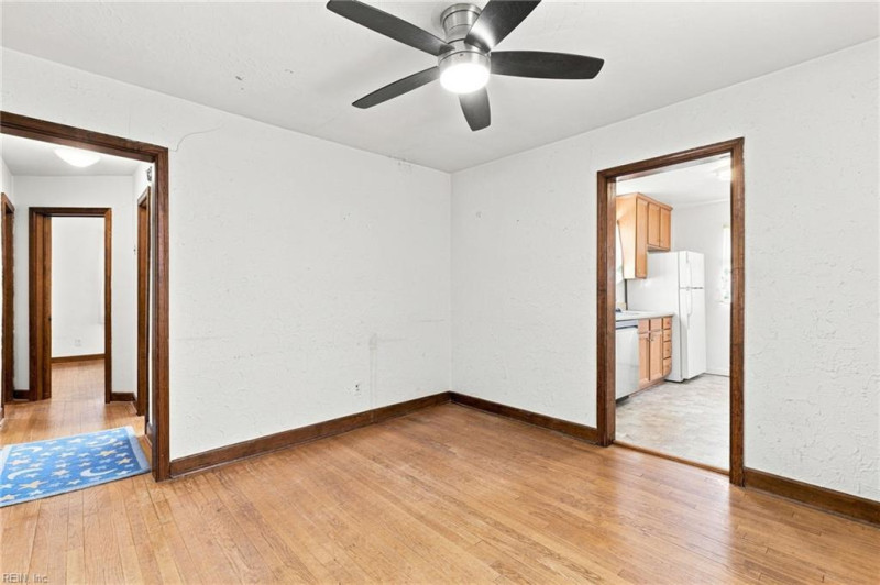 Photo 7 of 27 residential for sale in Norfolk virginia