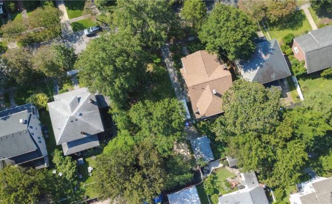 1142 Larchmont Crescent, Norfolk, VA 23508