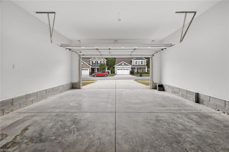 Photo 31 of 35 residential for sale in Suffolk virginia