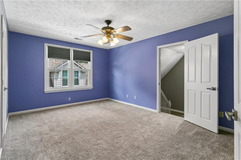 Photo 37 of 50 residential for sale in York County virginia