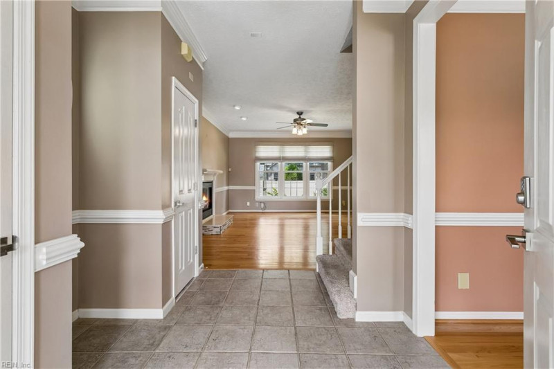 Photo 6 of 50 residential for sale in York County virginia