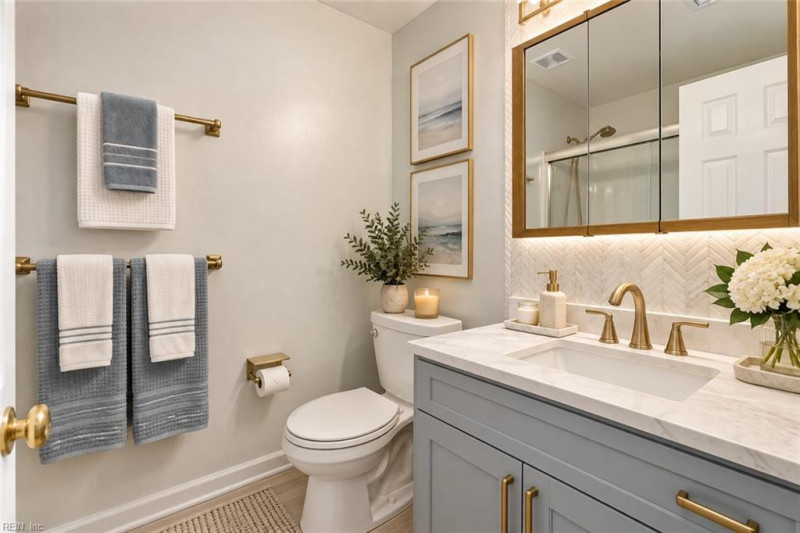 Photo 13 of 24 residential for sale in Portsmouth virginia