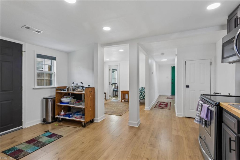Photo 12 of 30 residential for sale in Norfolk virginia