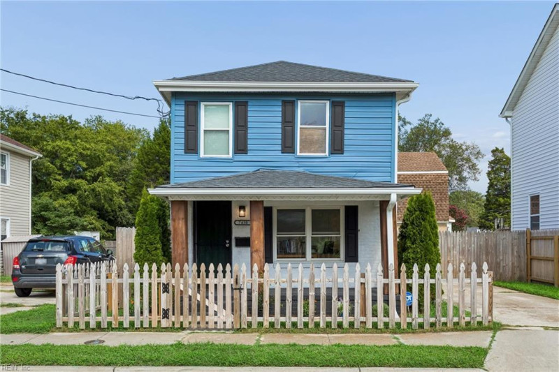 Photo 2 of 30 residential for sale in Norfolk virginia