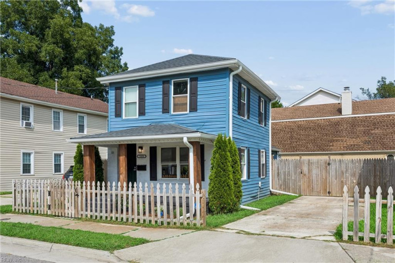 Photo 4 of 30 residential for sale in Norfolk virginia