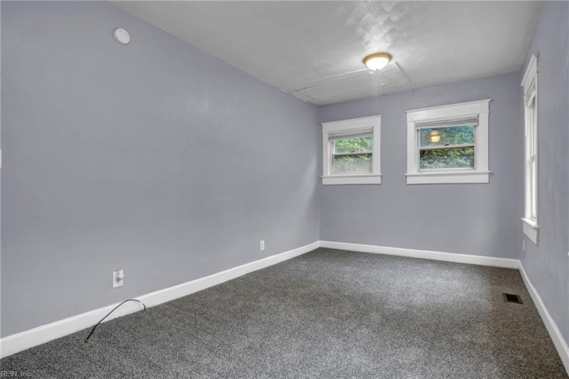 Photo 13 of 19 residential for sale in Norfolk virginia Photo 13 of 19 residential for sale in Norfolk virginia