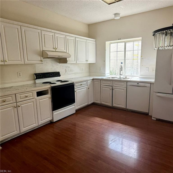 Photo 13 of 30 residential for sale in Newport News virginia Photo 13 of 30 residential for sale in Newport News virginia