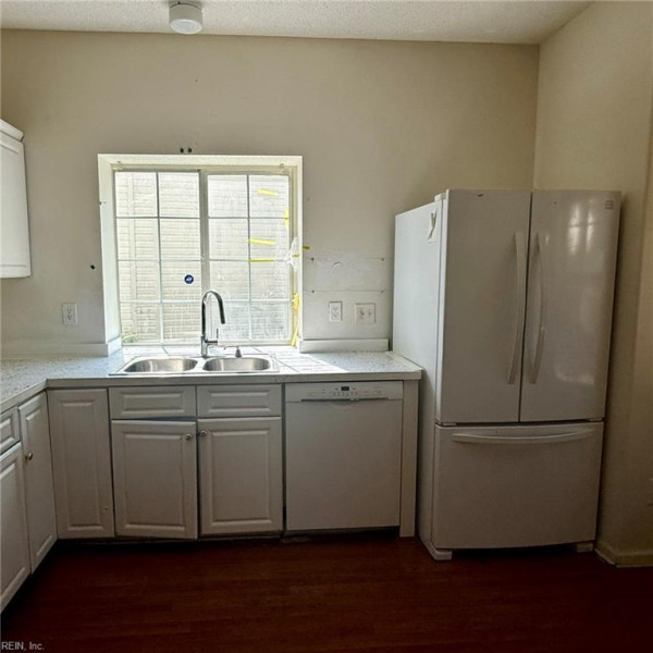 Photo 14 of 30 residential for sale in Newport News virginia Photo 14 of 30 residential for sale in Newport News virginia