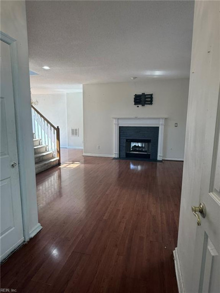 Photo 3 of 30 residential for sale in Newport News virginia Photo 3 of 30 residential for sale in Newport News virginia