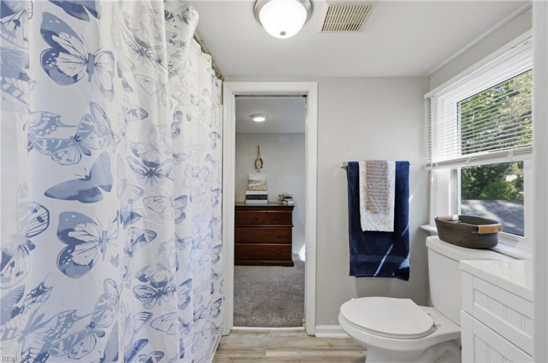 Photo 35 of 40 residential for sale in Norfolk virginia Photo 35 of 40 residential for sale in Norfolk virginia
