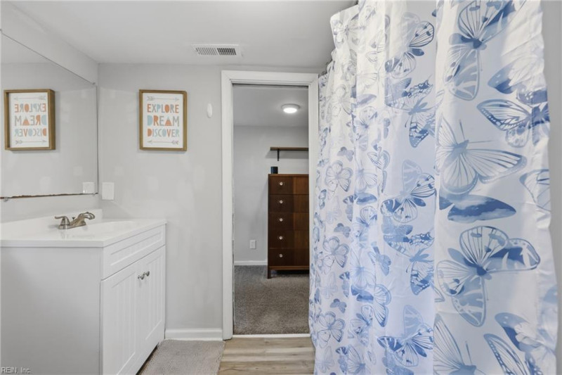 Photo 36 of 40 residential for sale in Norfolk virginia Photo 36 of 40 residential for sale in Norfolk virginia