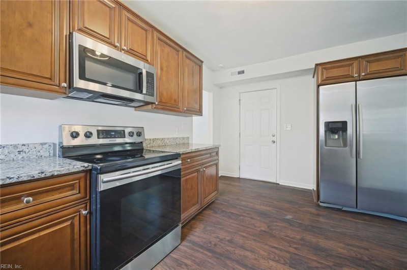 Photo 13 of 40 residential for sale in Norfolk virginia Photo 13 of 40 residential for sale in Norfolk virginia