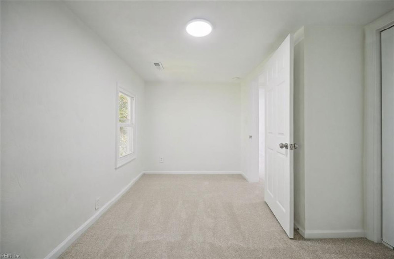 Photo 24 of 40 residential for sale in Norfolk virginia Photo 24 of 40 residential for sale in Norfolk virginia