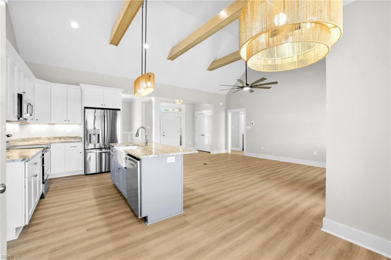 Photo 13 of 44 residential for sale in Currituck County virginia