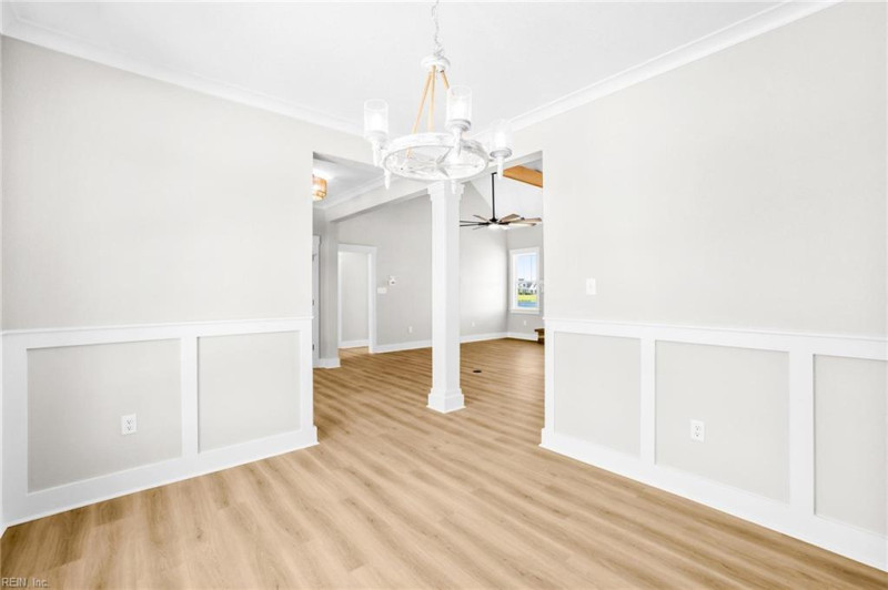 Photo 16 of 44 residential for sale in Currituck County virginia