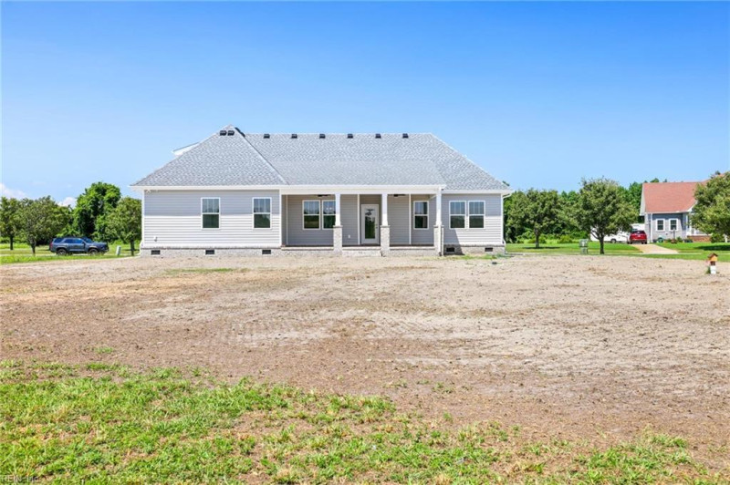 Photo 40 of 44 residential for sale in Currituck County virginia